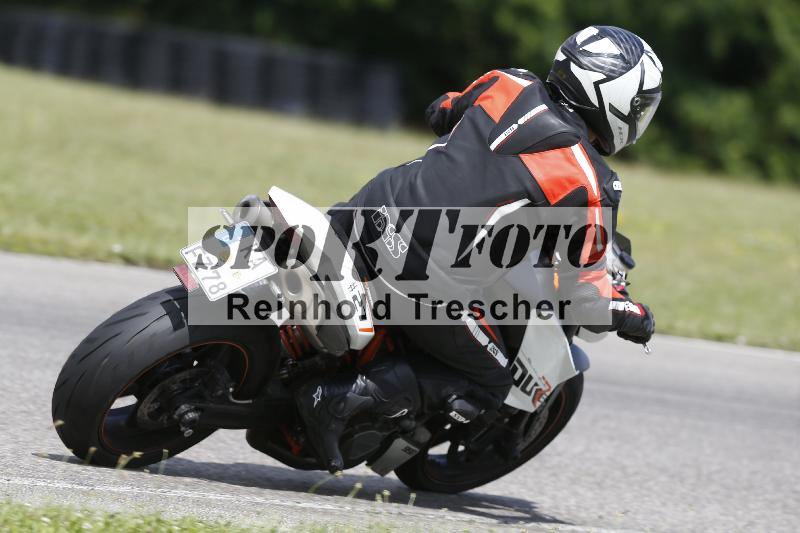 Archiv-2025/22 06.06.2025 DISCOVER the BIKE ADR/Race 3 rot/backside